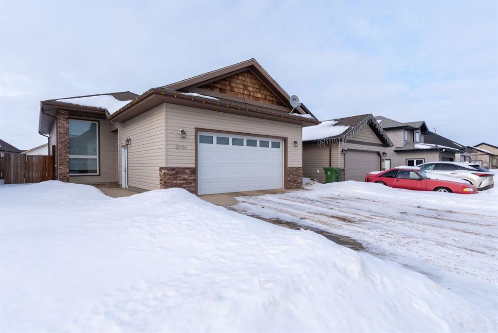 Picture of 3904 41A Avenue , Lloydminster Real Estate Listing