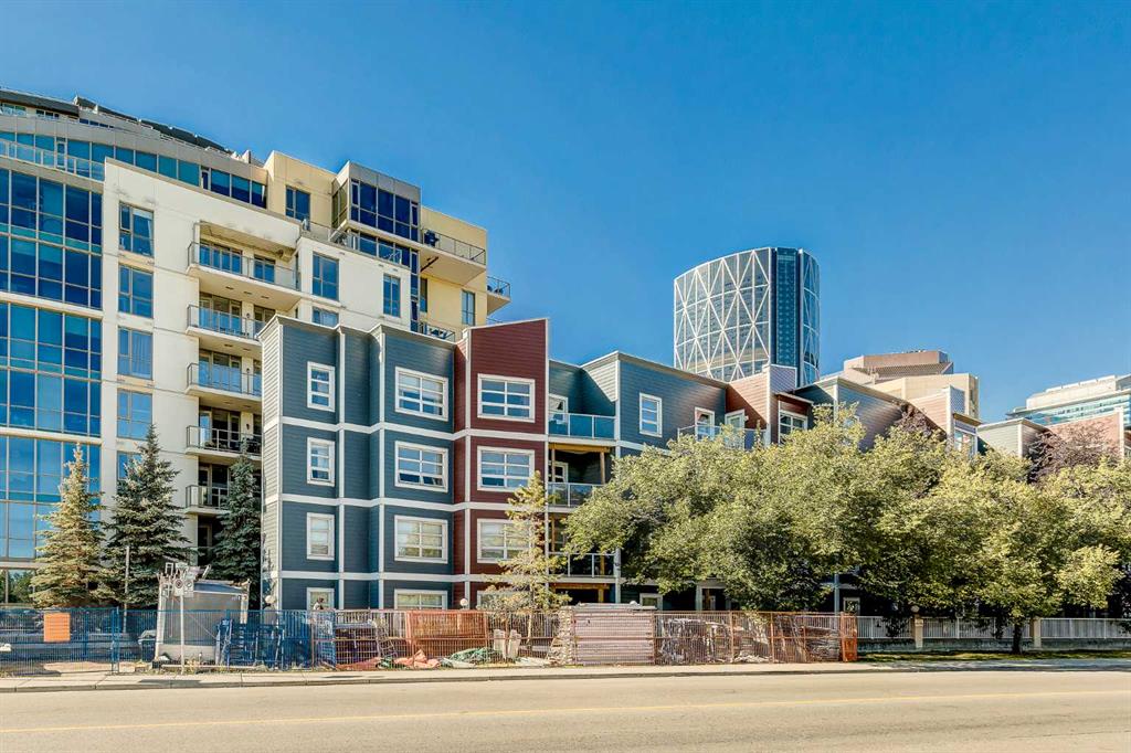 Picture of 153, 333 Riverfront Avenue SE, Calgary Real Estate Listing