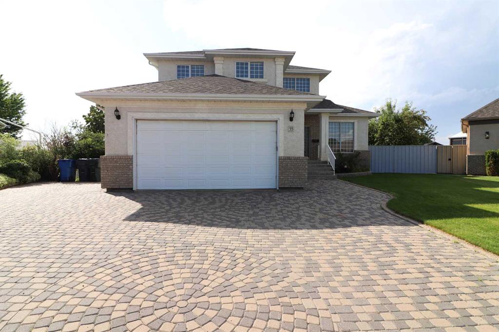 Picture of 35 Park Meadows Place SE, Medicine Hat Real Estate Listing