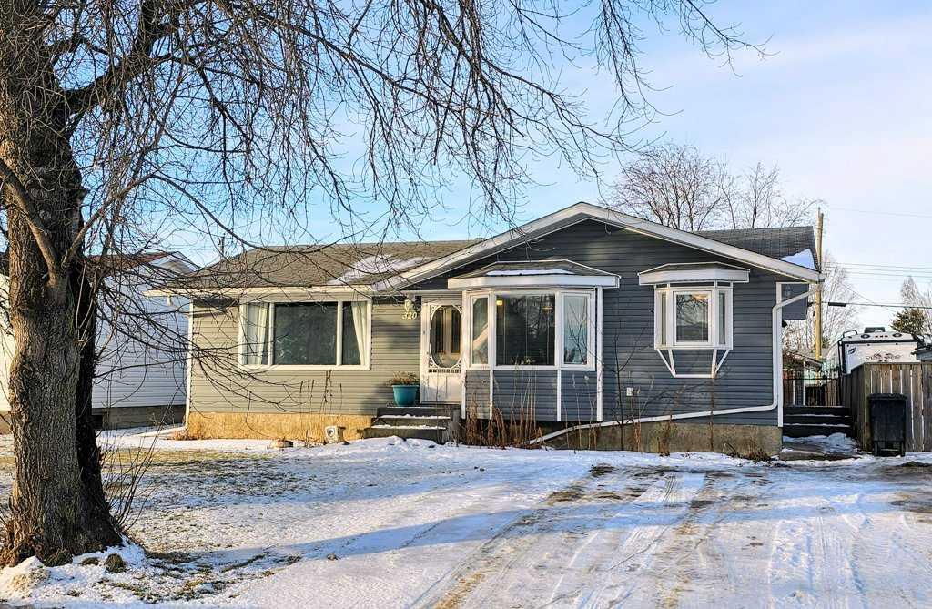 Picture of 320 5 Street NE, Slave Lake Real Estate Listing