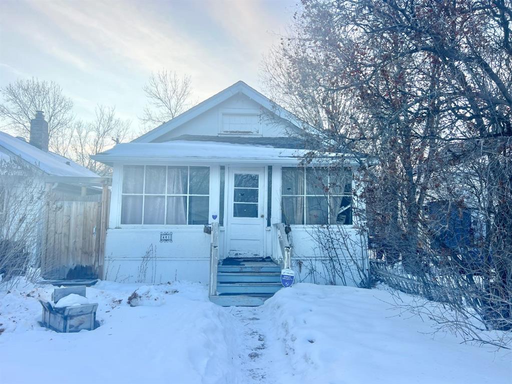 Picture of 461 5 Street E, Drumheller Real Estate Listing