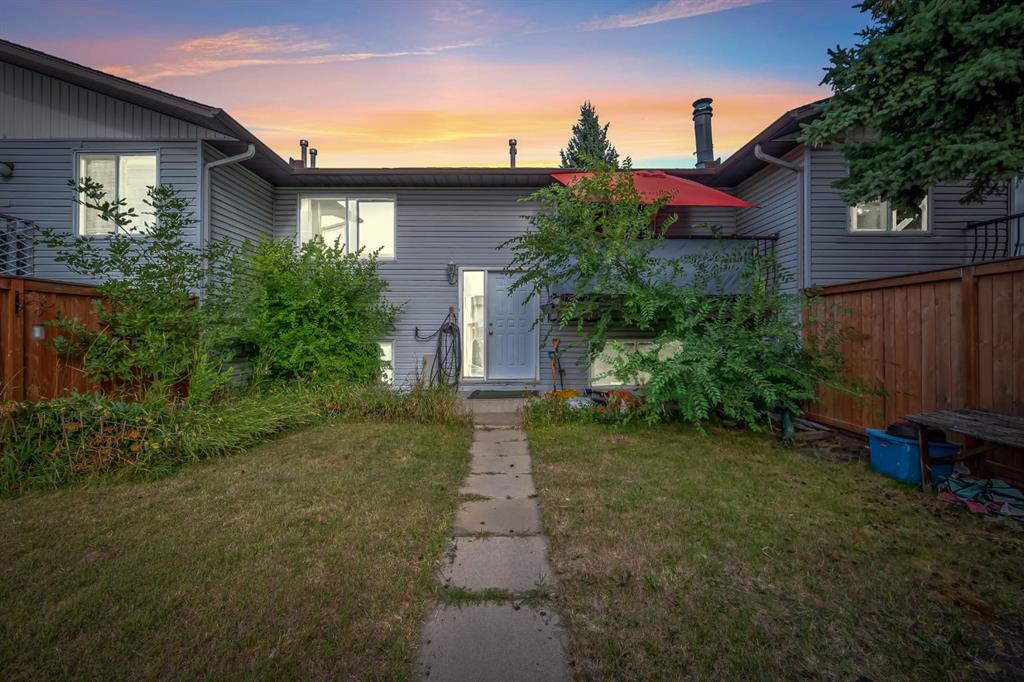 Picture of C, 1407 44 Street SE, Calgary Real Estate Listing