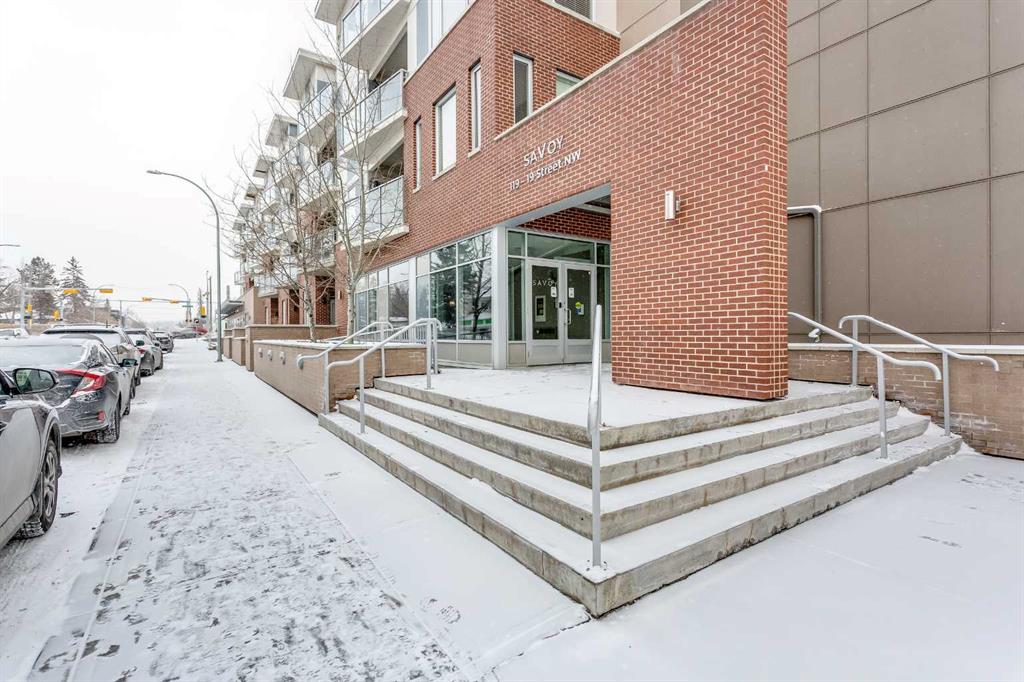 Picture of 210, 119 19 Street NW, Calgary Real Estate Listing