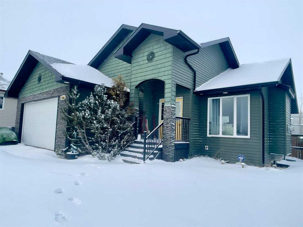 Picture of 1121 26 Street , Wainwright Real Estate Listing