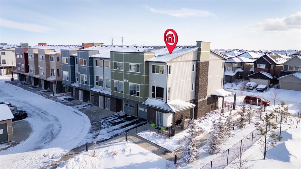 Picture of 204, 70 Saddlestone Drive NE, Calgary Real Estate Listing