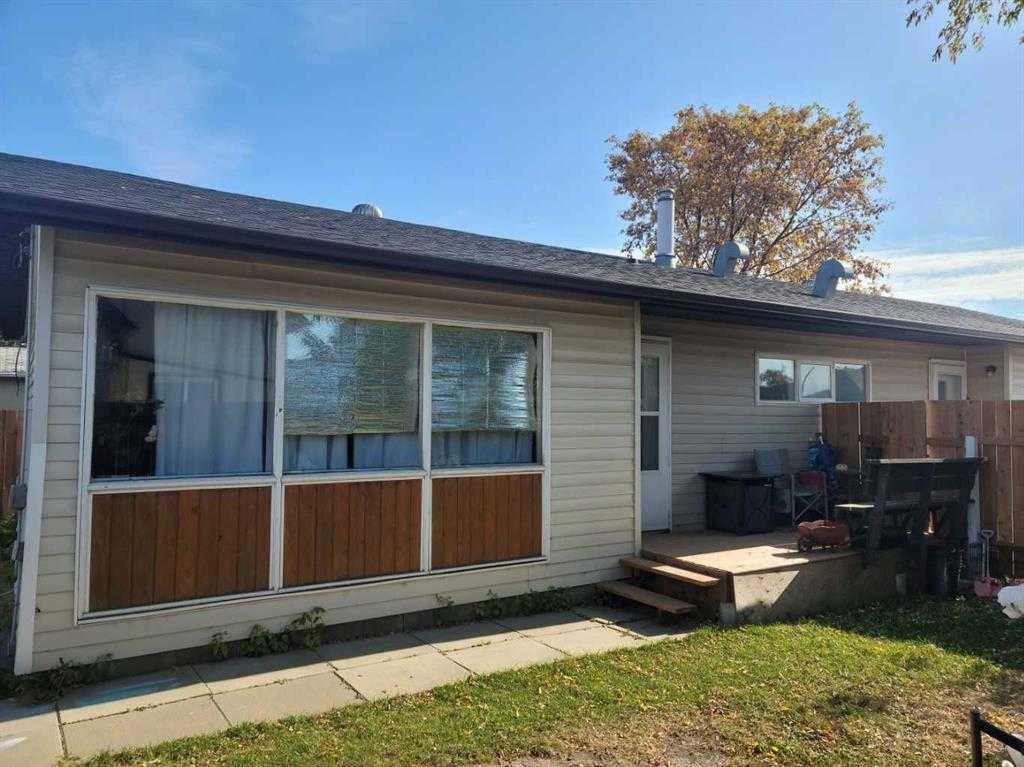 Picture of 4708 52 Avenue , High Prairie Real Estate Listing