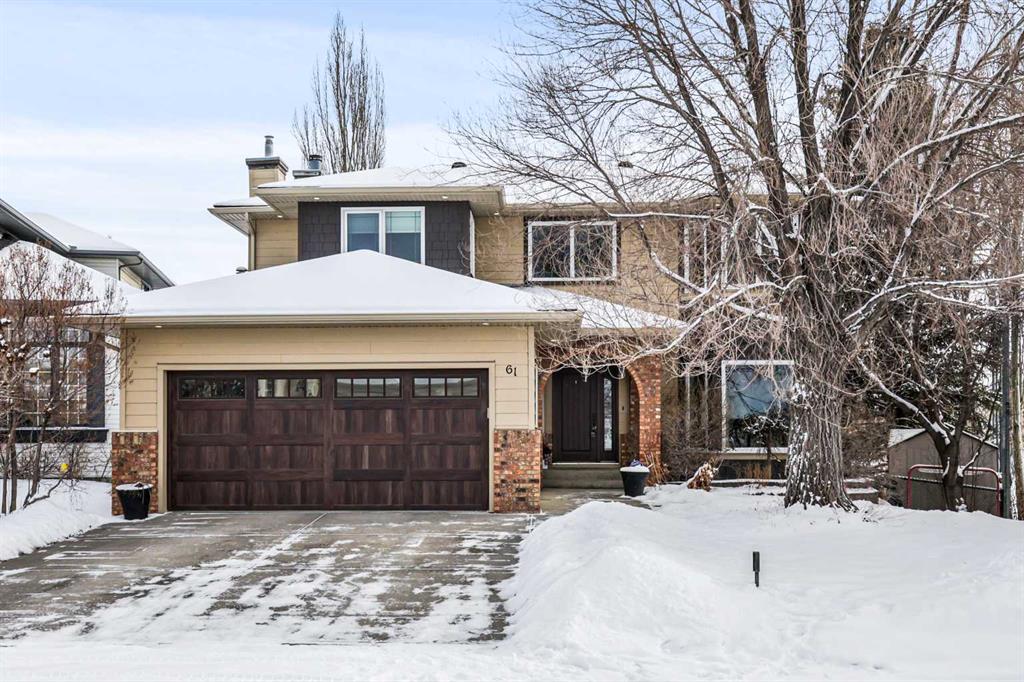 Picture of 61 Douglas Woods Manor SE, Calgary Real Estate Listing