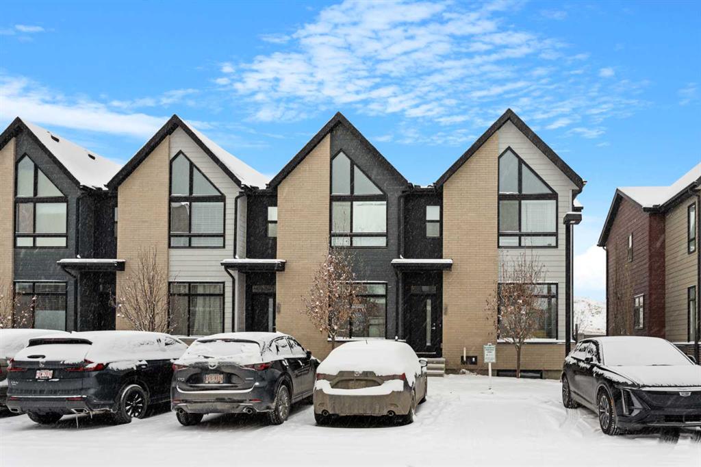 Picture of 140 Sage meadows Gardens NW, Calgary Real Estate Listing