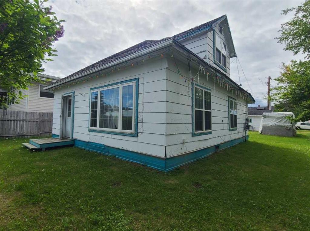 Picture of 4839 10 Avenue , Edson Real Estate Listing