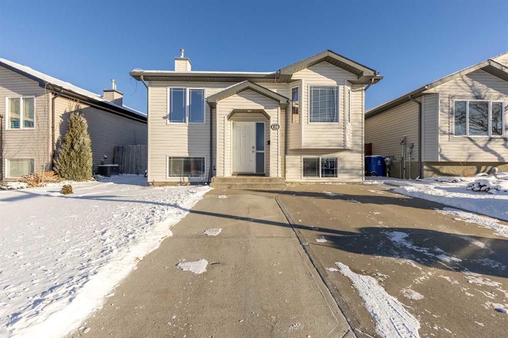 Picture of 176 Aberdeen Road W, Lethbridge Real Estate Listing