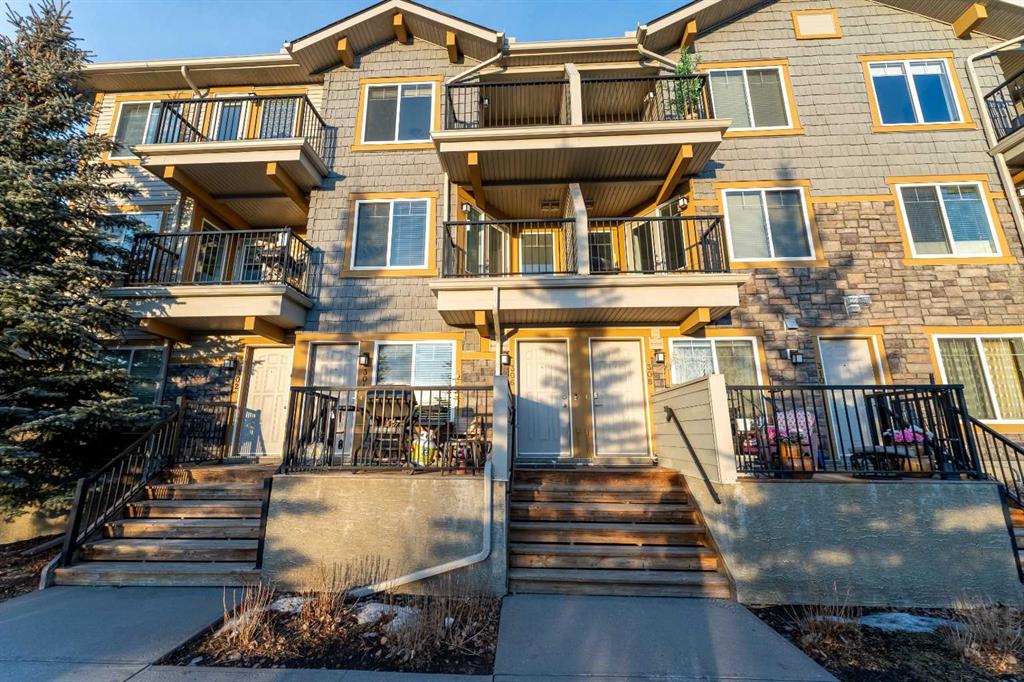 Picture of 306 McKenzie Towne Lane SE, Calgary Real Estate Listing