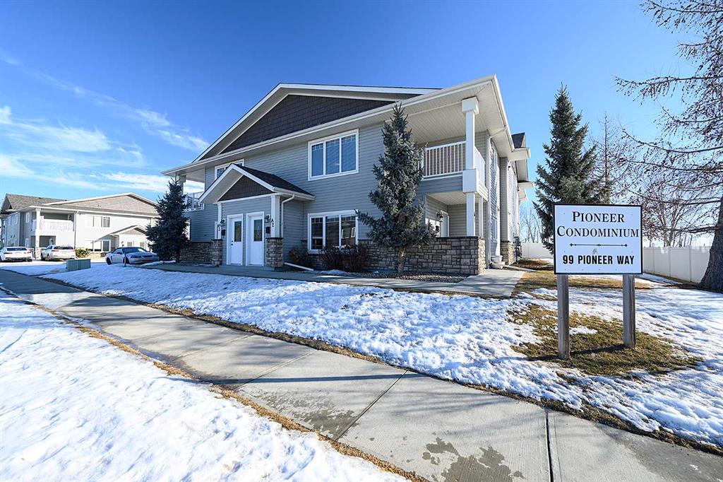 Picture of A2, 99 Pioneer Way , Blackfalds Real Estate Listing