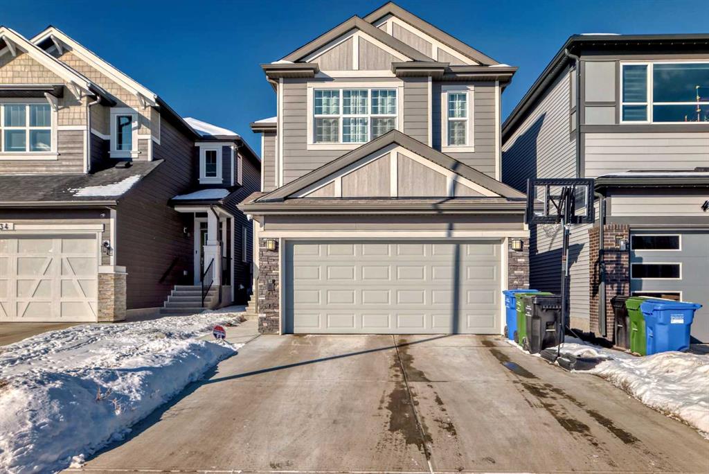 Picture of 40 walcrest Row SE, Calgary Real Estate Listing