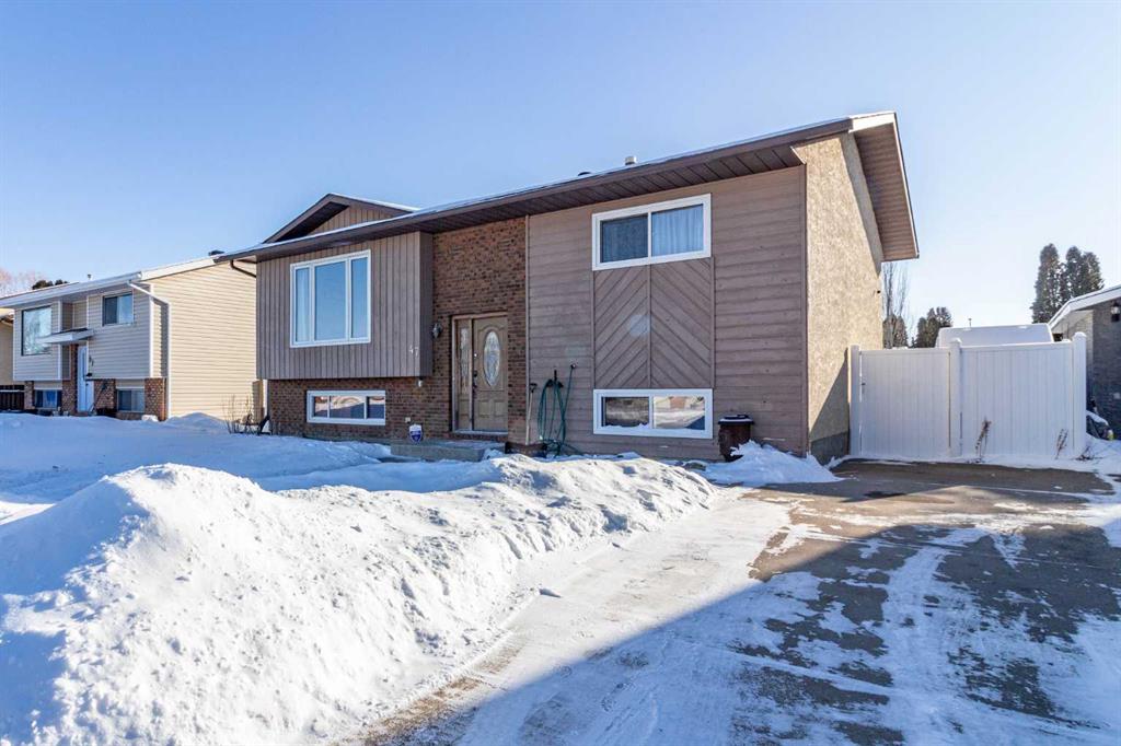 Picture of 47 East Glen Street SE, Medicine Hat Real Estate Listing