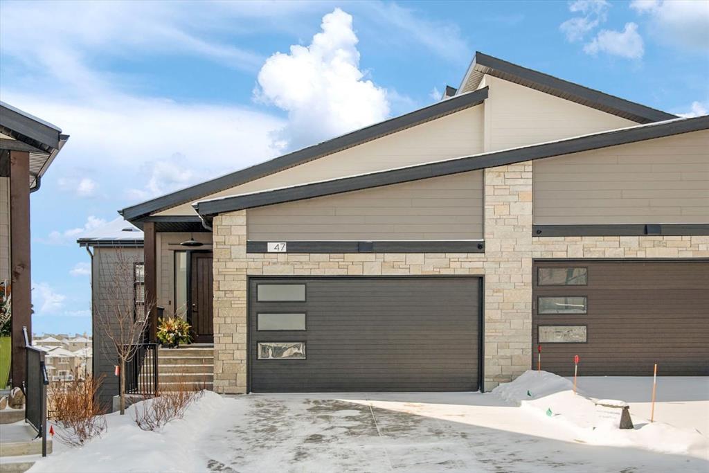 Picture of 47 Royal Birch Cove NW, Calgary Real Estate Listing