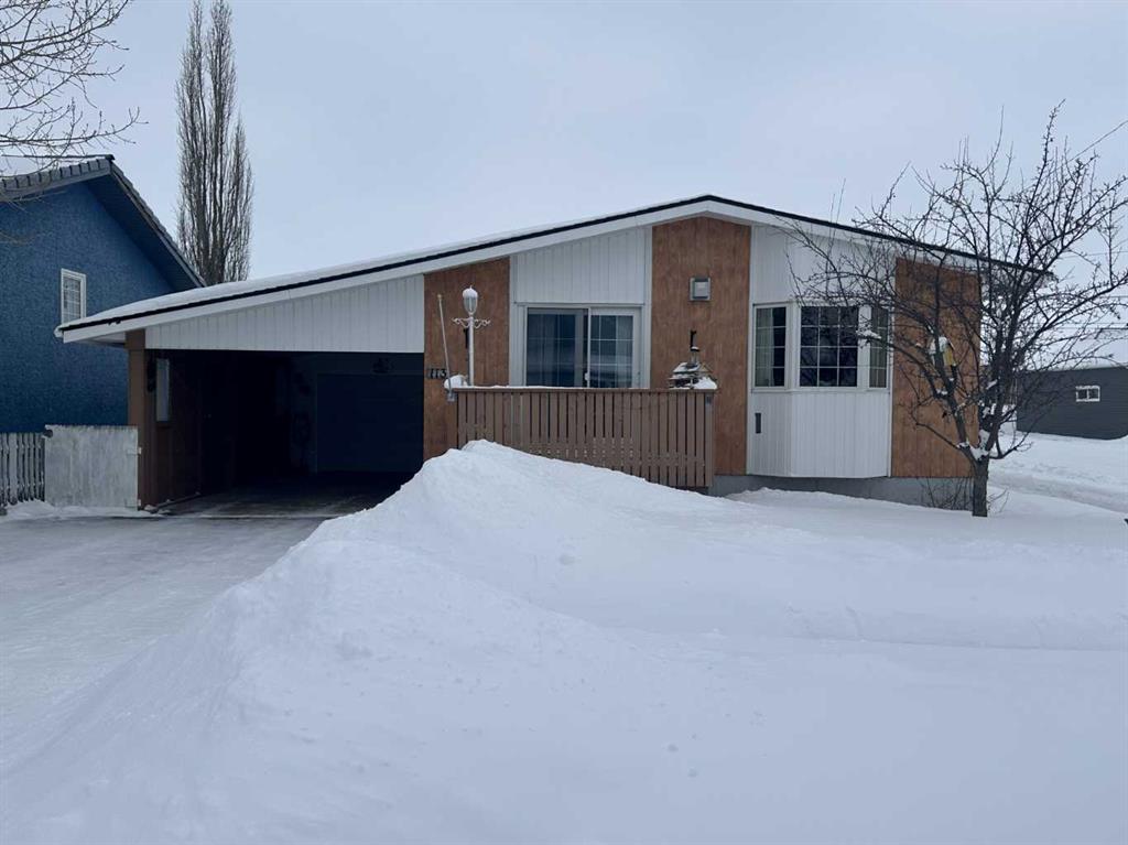 Picture of 113 4 Avenue W, Hanna Real Estate Listing