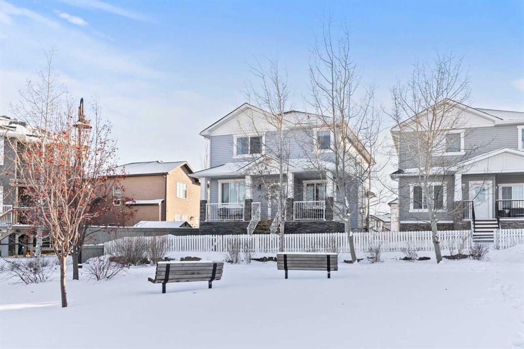 Picture of 500 Baysprings Lane SW, Airdrie Real Estate Listing