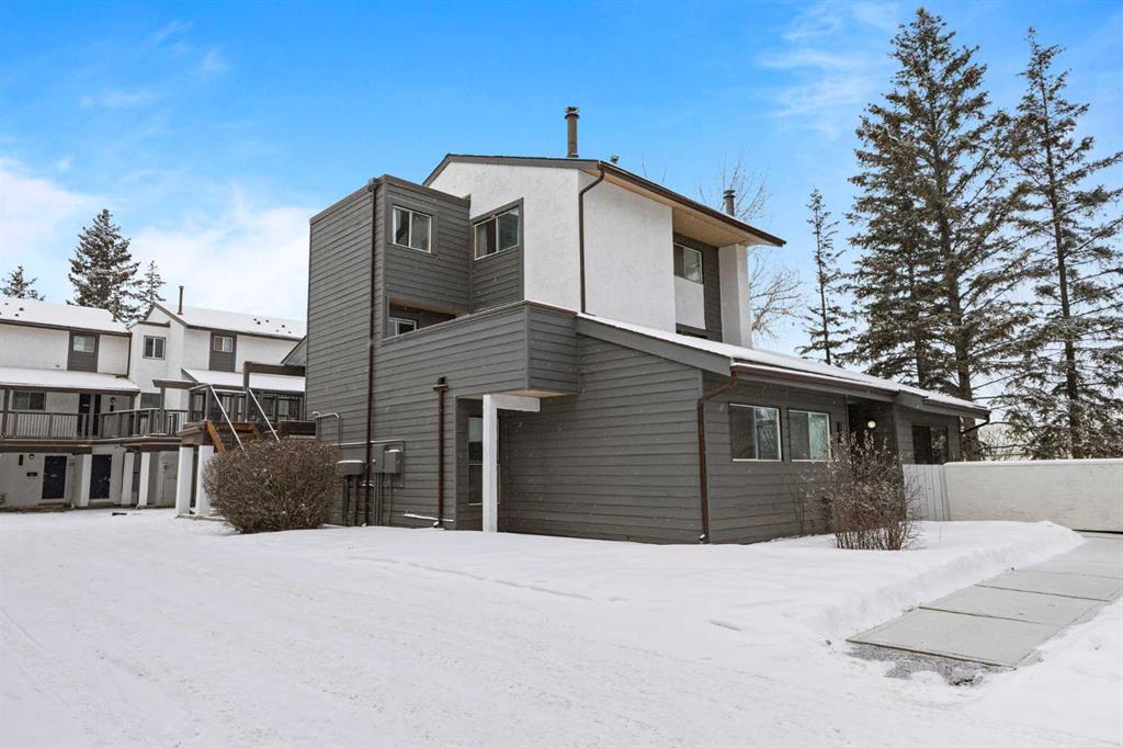 Picture of 1202, 2520 Palliser Drive SW, Calgary Real Estate Listing