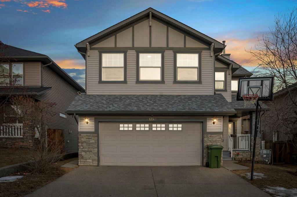 Picture of 125 Hawkmere Close , Chestermere Real Estate Listing