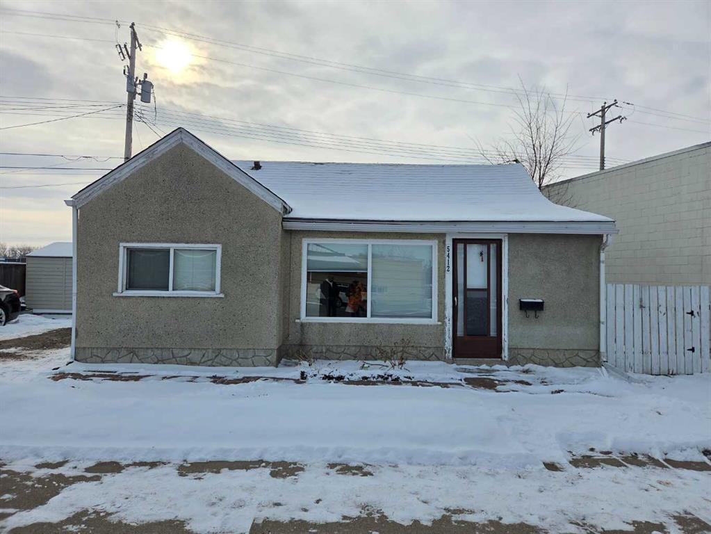 Picture of 5412 50th Avenue , Taber Real Estate Listing