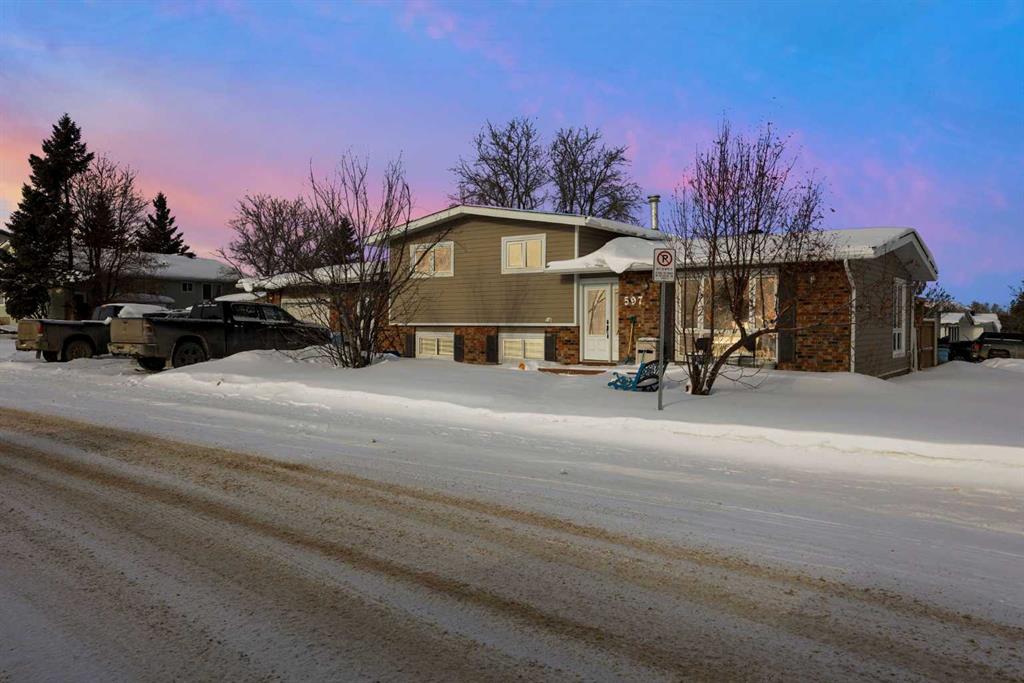 Picture of 597 Beacon Hill Drive , Fort McMurray Real Estate Listing