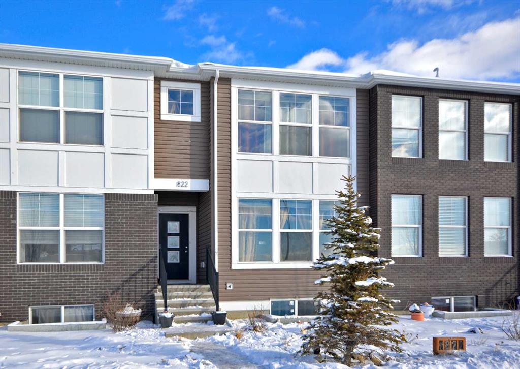 Picture of 822 Cornerstone Boulevard NE, Calgary Real Estate Listing