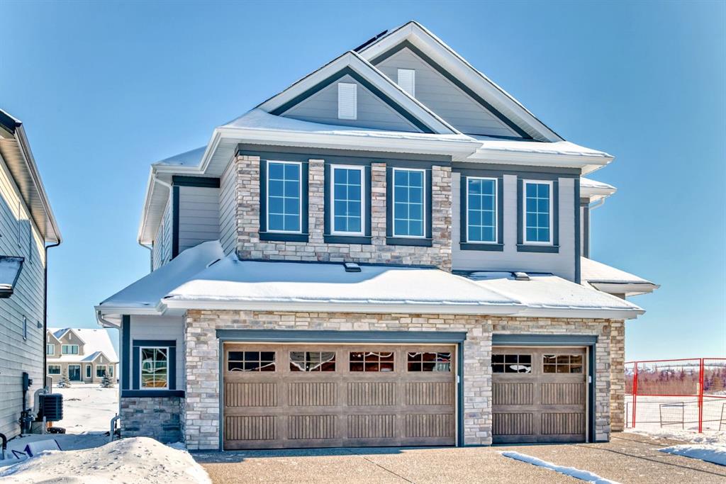 Picture of 80 Legacy Woods Crescent SE, Calgary Real Estate Listing