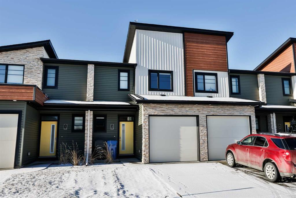 Picture of 2, 410 Highlands Boulevard W, Lethbridge Real Estate Listing