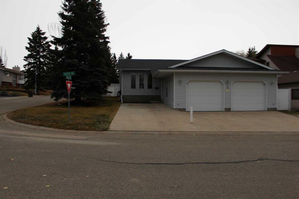 Picture of 1 Aspen Drive , Sylvan Lake Real Estate Listing