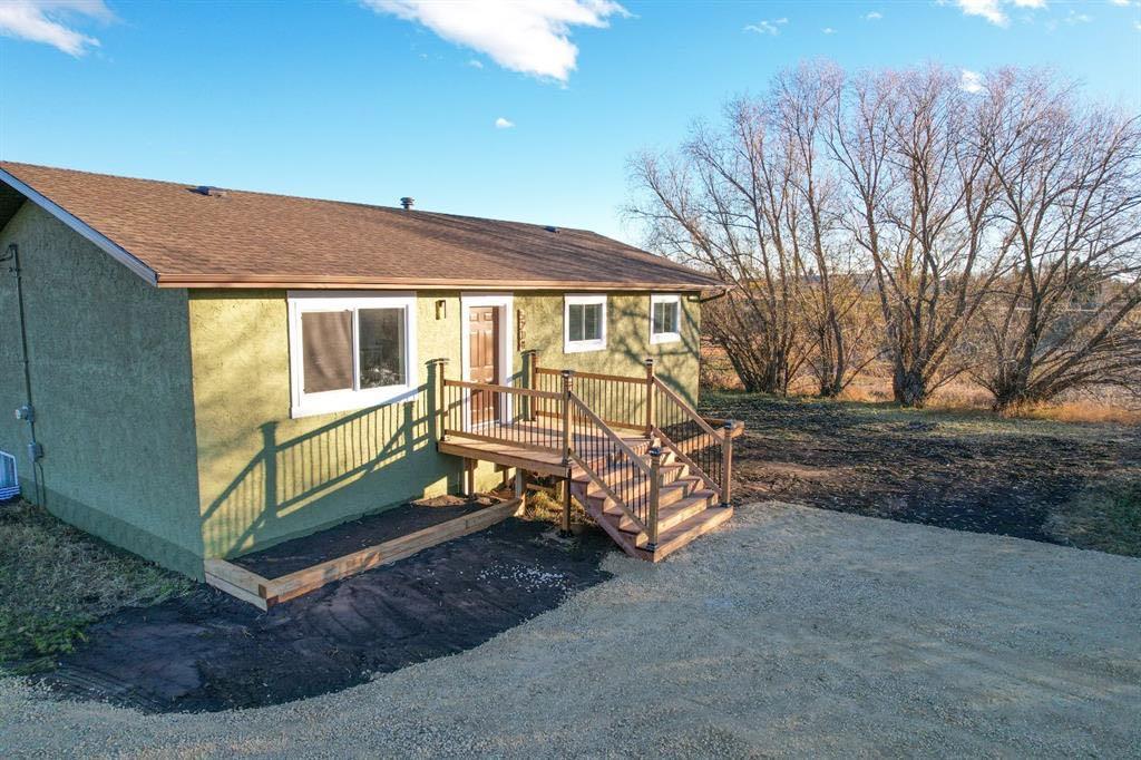 Picture of 5204 51st Ave  , Rural Lacombe County Real Estate Listing