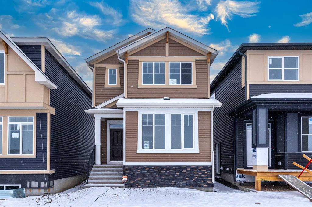 Picture of 112 Creekside Street SW, Calgary Real Estate Listing