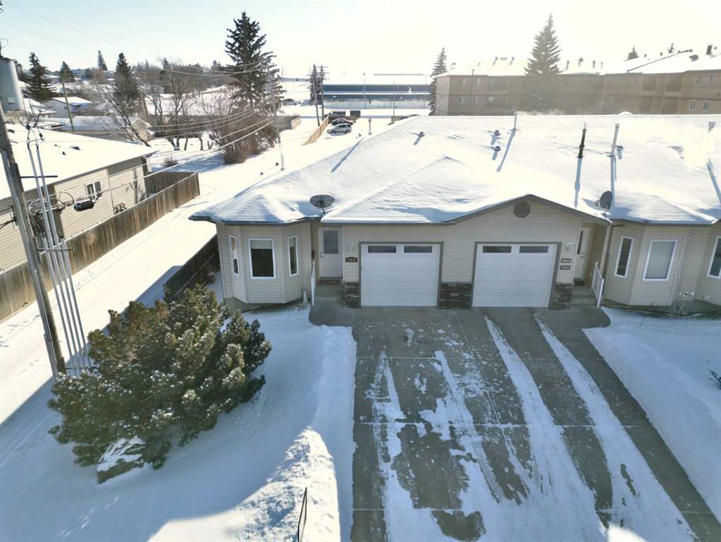 Picture of 5413 46 Avenue , Ponoka Real Estate Listing