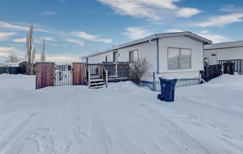 Picture of 114, 9824 104 Avenue , Clairmont Real Estate Listing