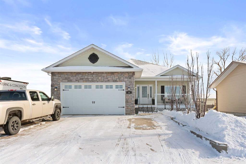 Picture of 35 8 Street SW, Redcliff Real Estate Listing