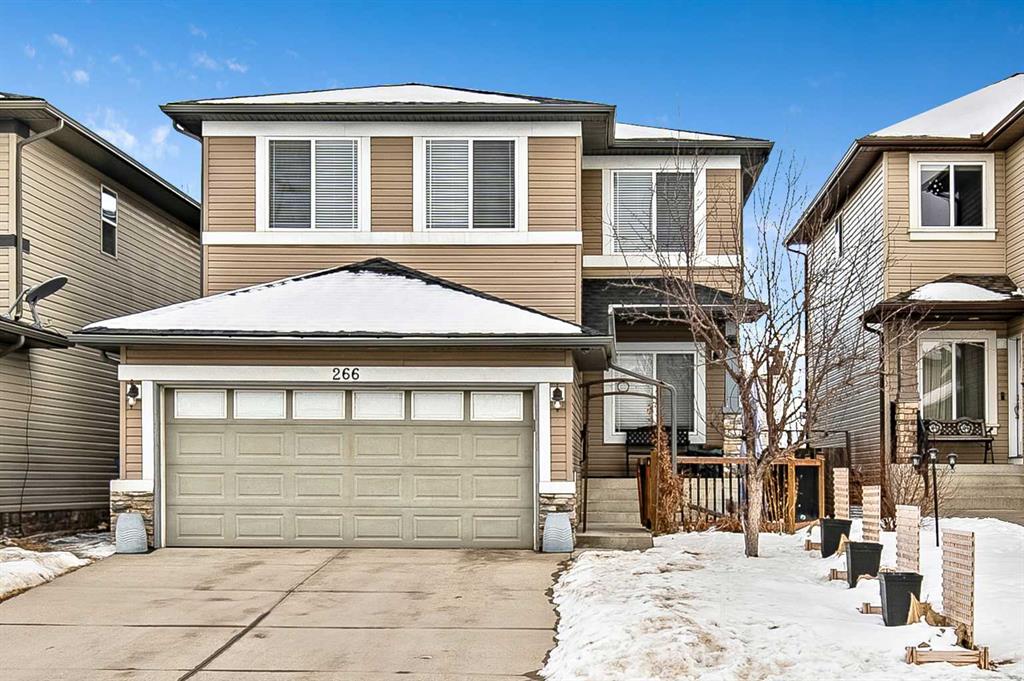 Picture of 266 Everoak Drive SW, Calgary Real Estate Listing