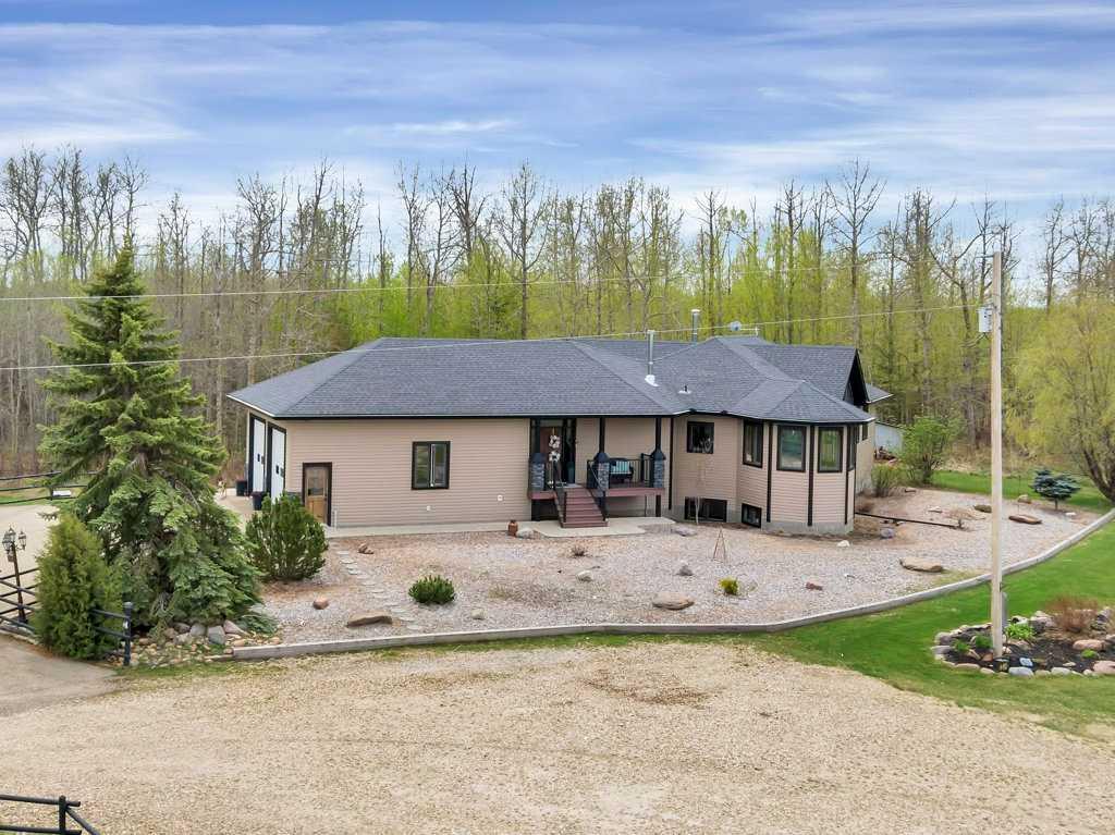 Picture of 49274 RR 274  , Calmar Real Estate Listing