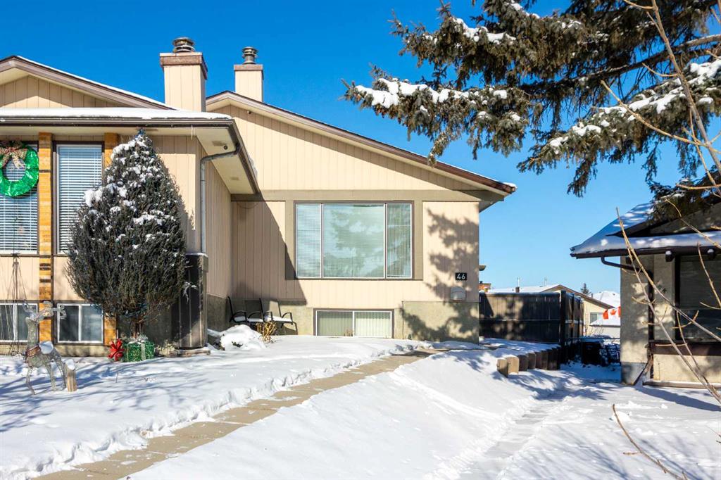 Picture of 46 Berkley Close NW, Calgary Real Estate Listing