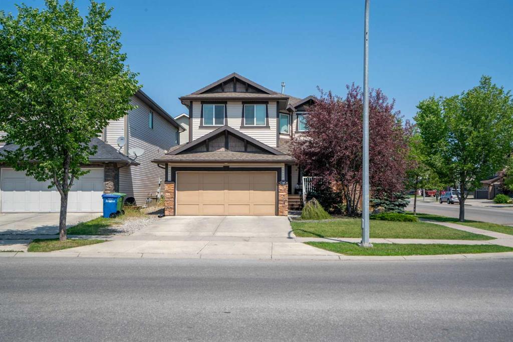 Picture of 1364 Kings Heights Road SE, Airdrie Real Estate Listing