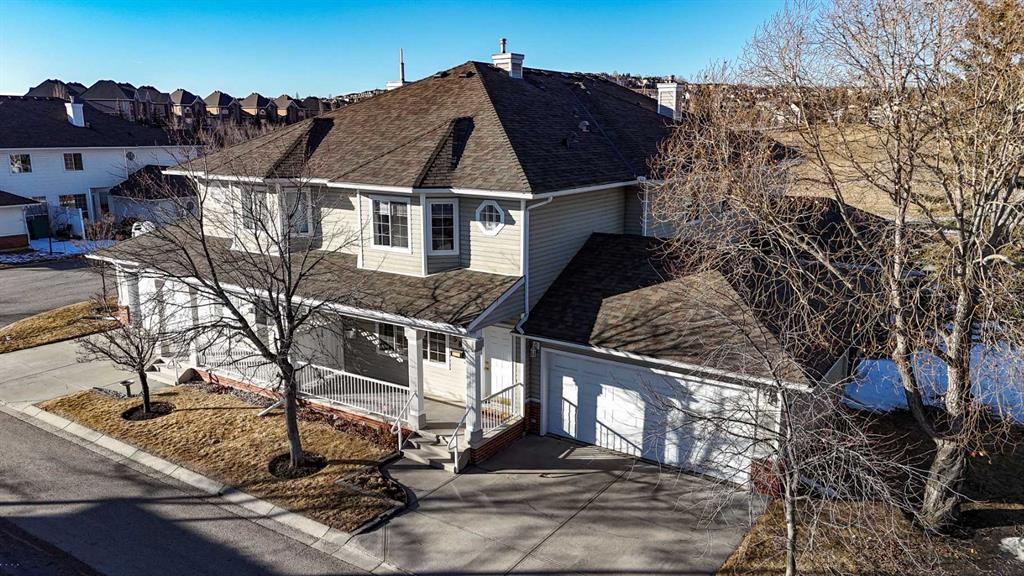 Picture of 58 Sierra Morena Gardens SW, Calgary Real Estate Listing