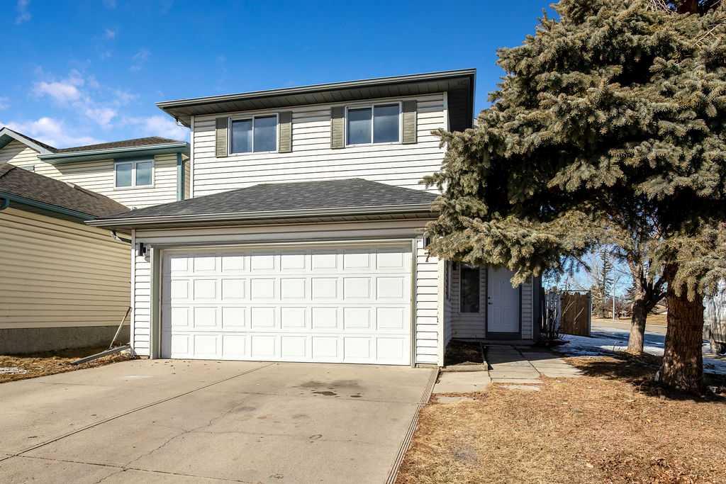 Picture of 7 Applecrest Court SE, Calgary Real Estate Listing