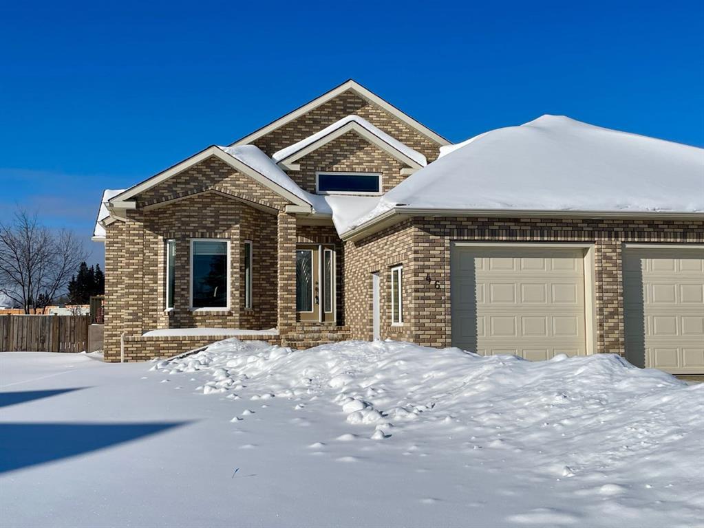 Picture of 46 Cedar Heights E, Whitecourt Real Estate Listing