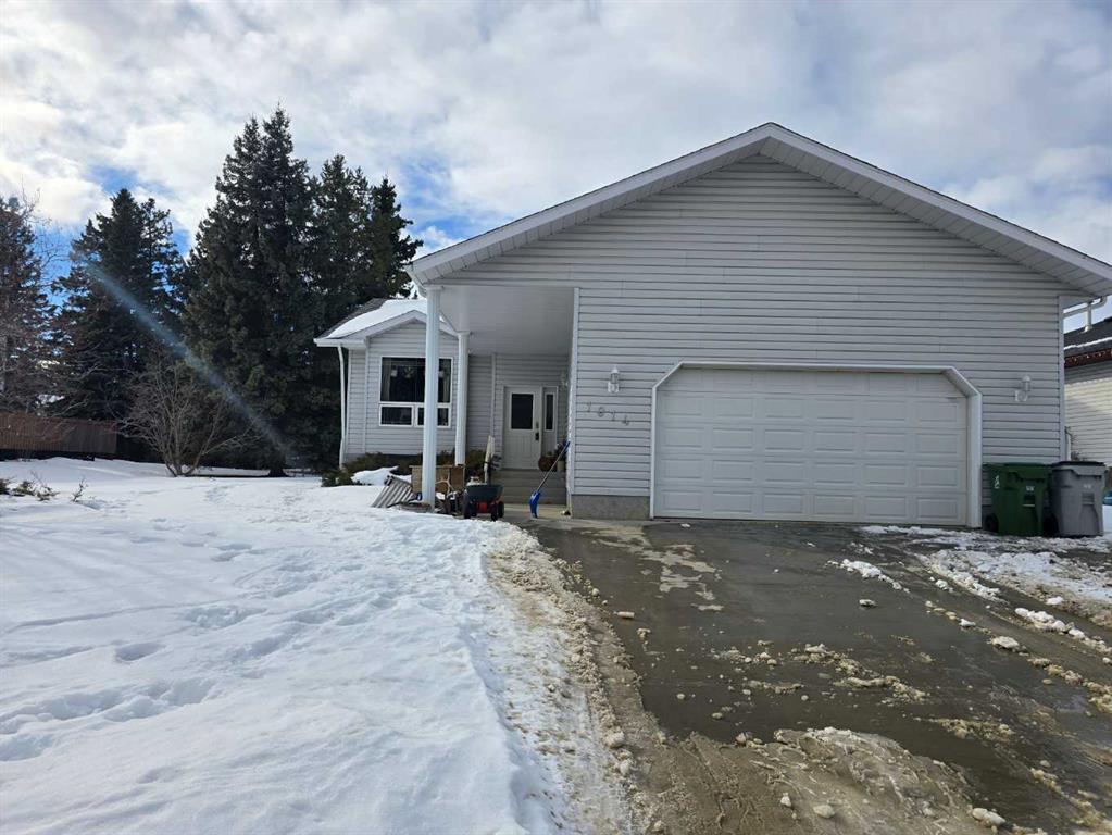 Picture of 1814 48 Street , Edson Real Estate Listing