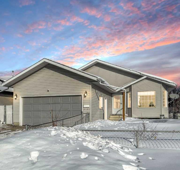 Picture of 9116 104 Avenue , Grande Prairie Real Estate Listing