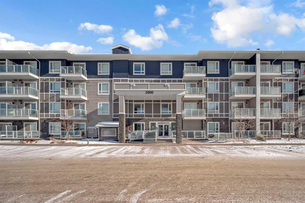 Picture of 2123, 76 Cornerstone Passage NE, Calgary Real Estate Listing