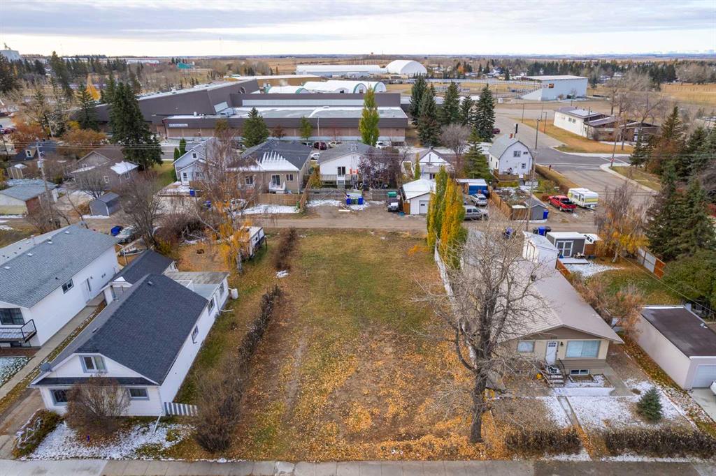 Picture of 5129 51 Street , Olds Real Estate Listing