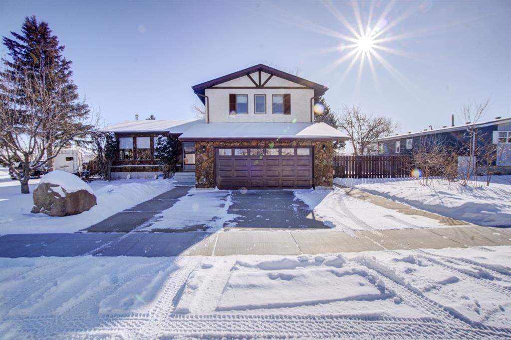 Picture of 3 Westrose Avenue , Claresholm Real Estate Listing