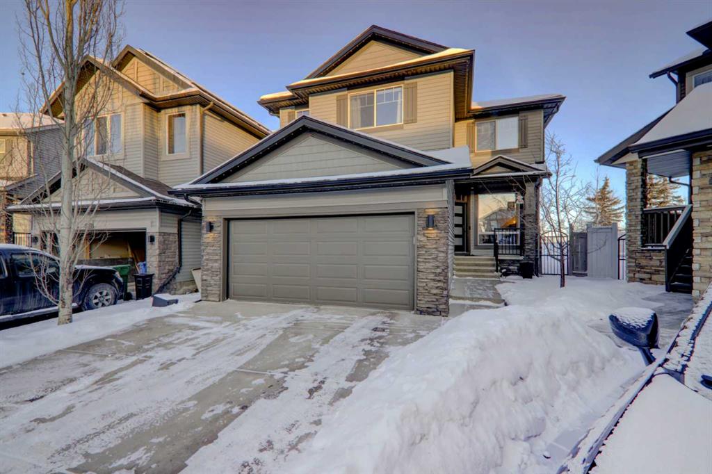 Picture of 249 Chapalina Mews SE, Calgary Real Estate Listing