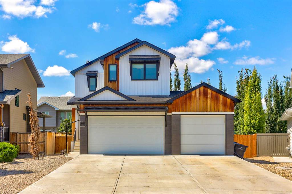 Picture of 445 Westgate Crescent , Coaldale Real Estate Listing