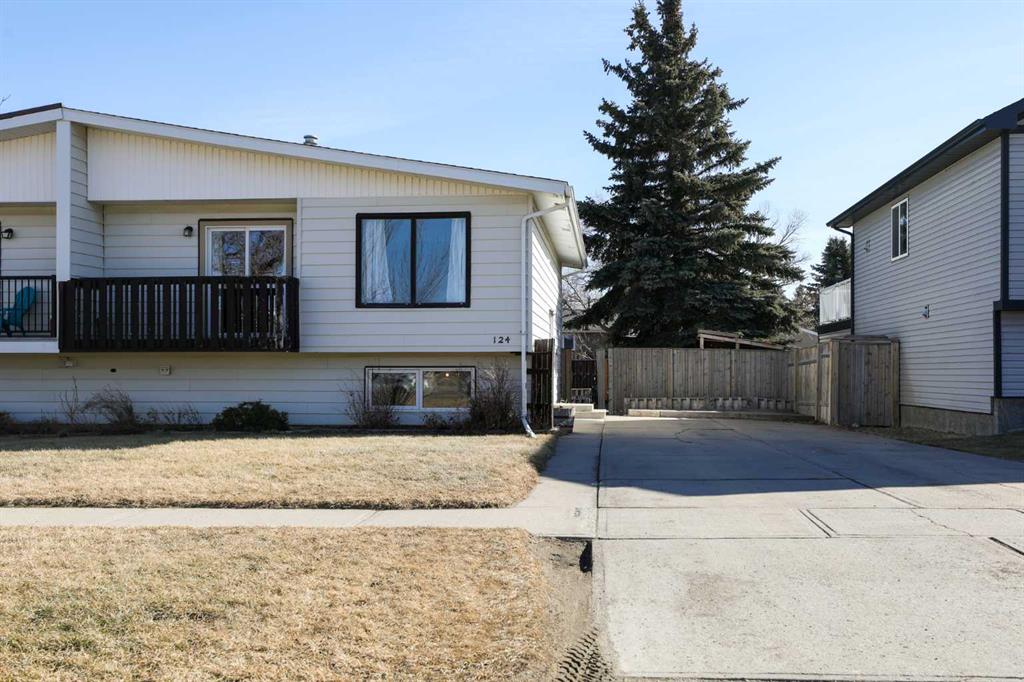 Picture of 124 Temple Boulevard W, Lethbridge Real Estate Listing