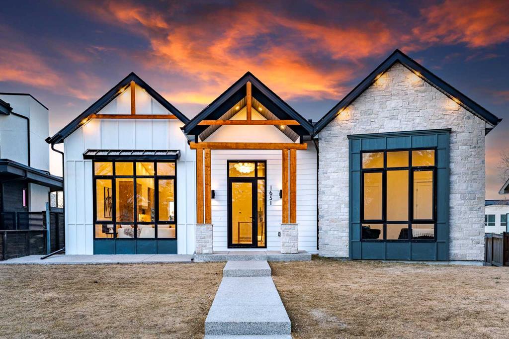 Picture of 1651 St Andrews Place NW, Calgary Real Estate Listing